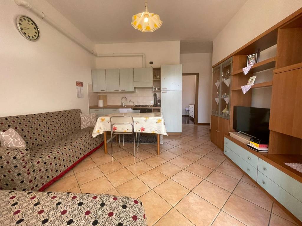 Appartamento a Verona in Via Legnago, 40 - Foto 2