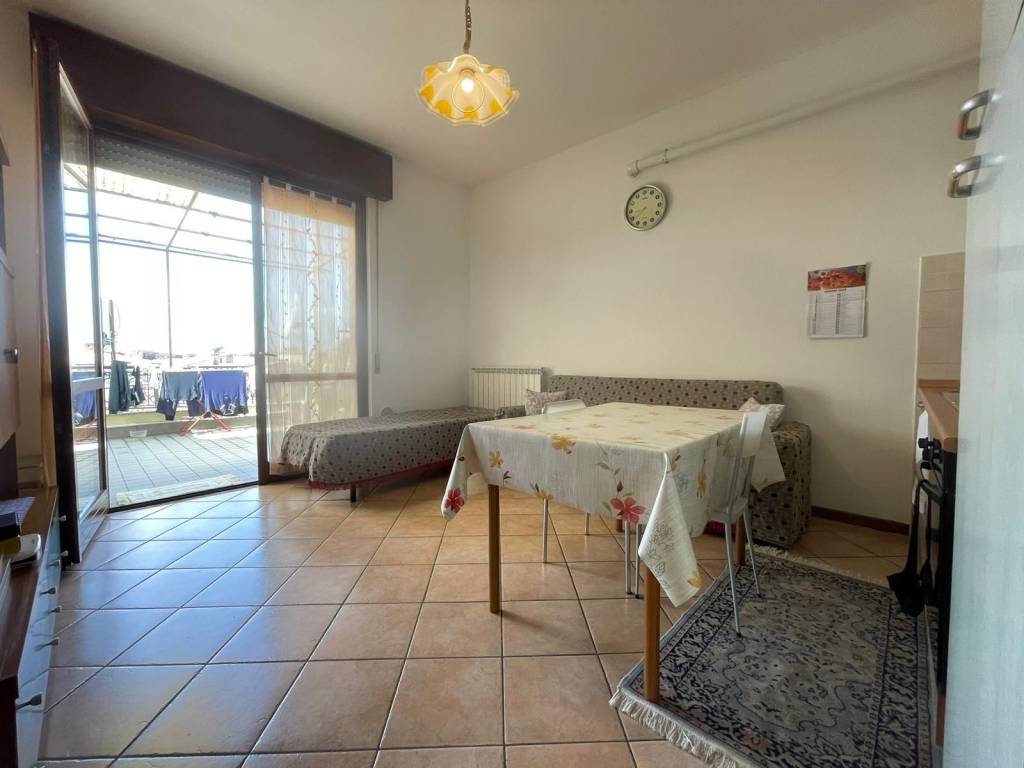 Appartamento a Verona in Via Legnago, 40 - Foto 3