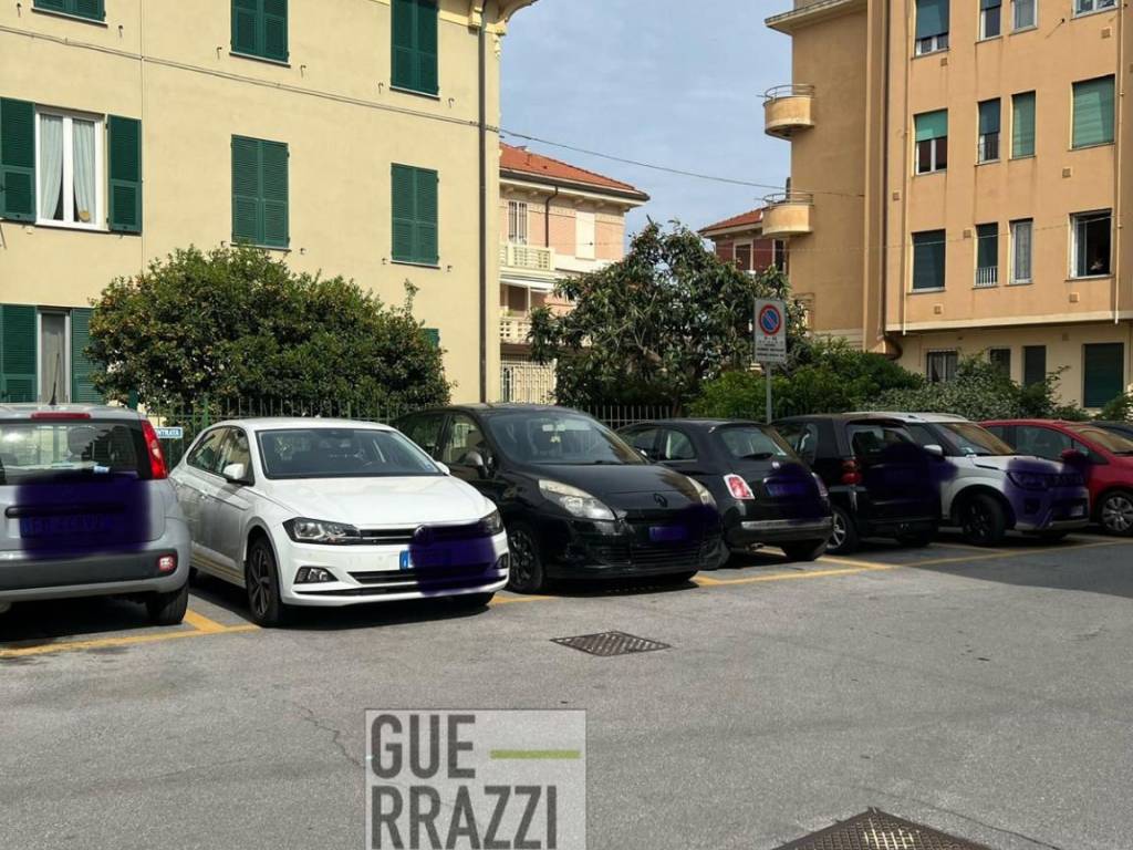 Appartamento a Albissola marina in Via Umberto Giordano, 2 - Foto 3