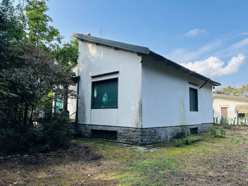 Villa a Arsago seprio in Via Guglielmo Marconi - Foto 2