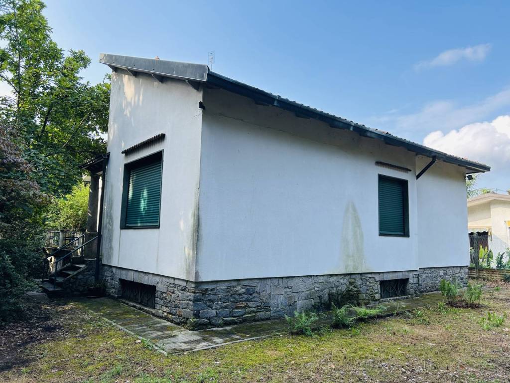Villa a Arsago seprio in Via Guglielmo Marconi - Foto 3