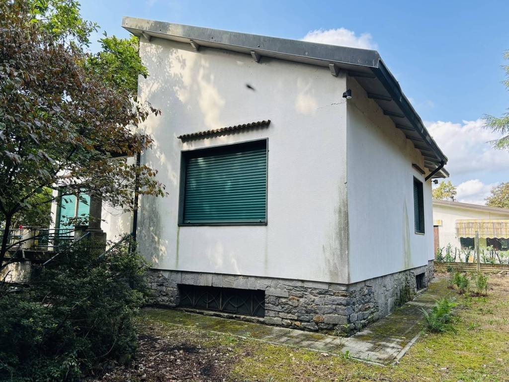 Villa a Arsago seprio in Via Guglielmo Marconi - Foto 4