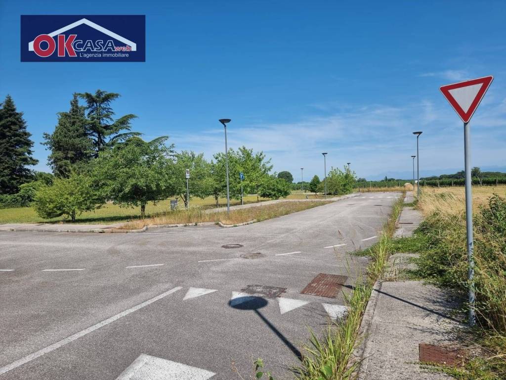 Terreno a Gradisca d'isonzo in Via Roma - Foto 4