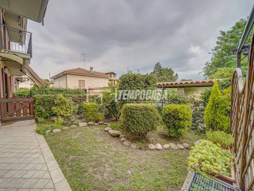 Appartamento a Castelletto sopra ticino in Via Repubblica - Foto 3