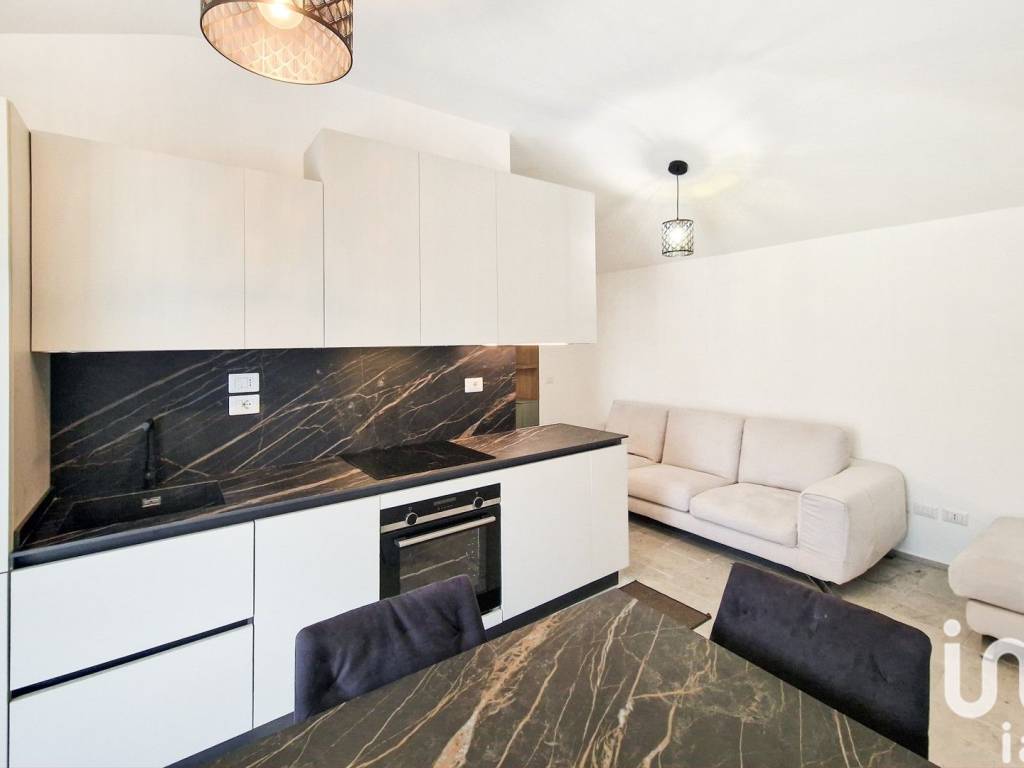 Appartamento a Civitanova marche in Via edmondo de amiciis, 4 - Foto 2