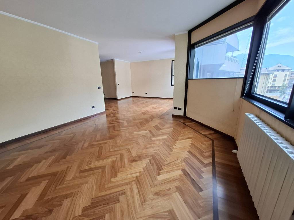 Appartamento a Sondrio in Largo Alberto Pedrini - Foto 5