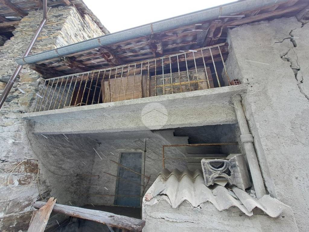 Casa indipendente a La salle in Località Chabodey, 16 - Foto 3