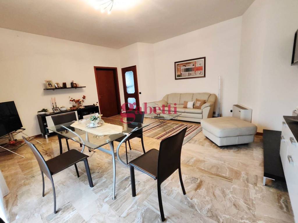 Appartamento a Piacenza in via Fratelli Manzotti, 5 - Foto 4