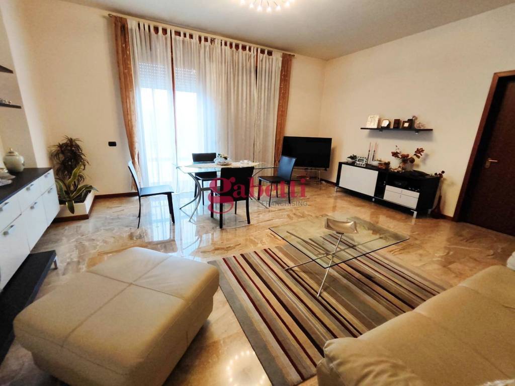 Appartamento a Piacenza in via Fratelli Manzotti, 5 - Foto 5