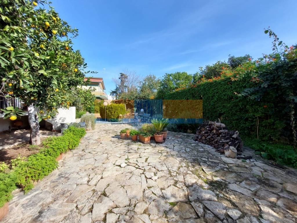 Villa a Bari in Via Giovanni Garofalo, 11 - Foto 4