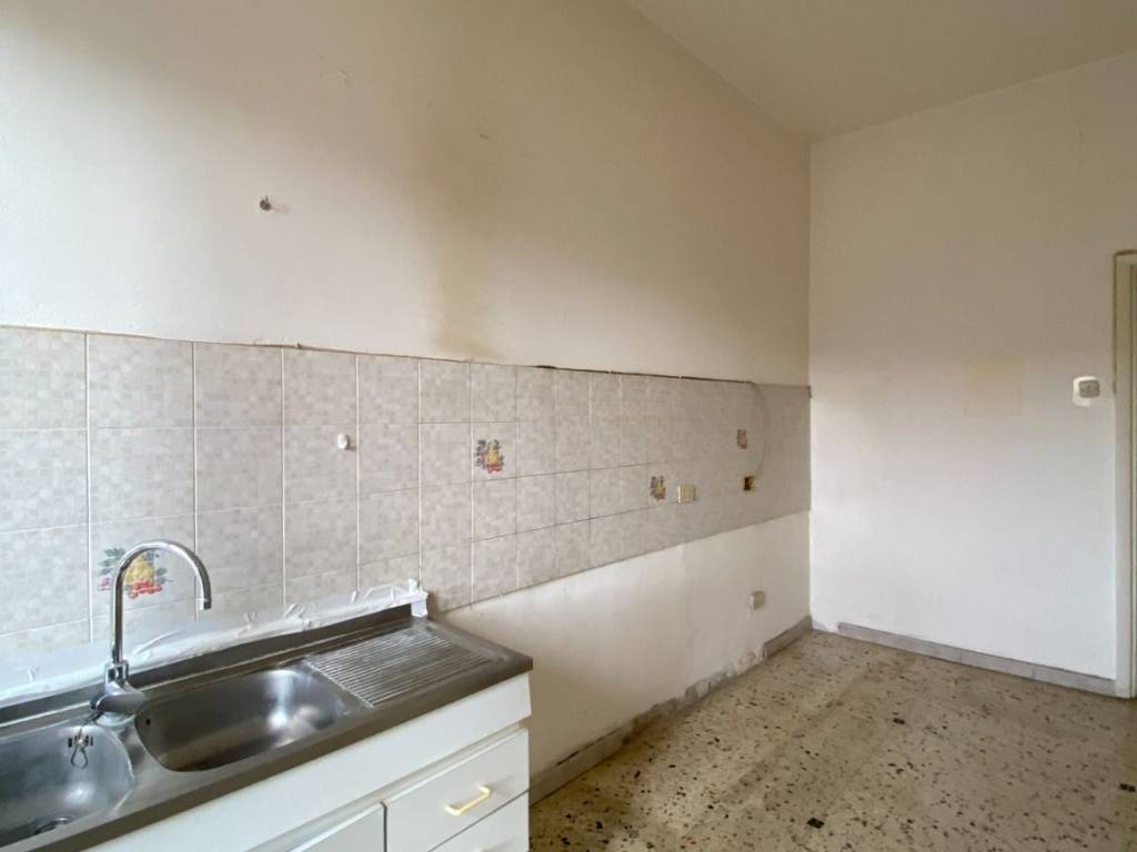 Appartamento a Terni in Via Mezenzio Carbonario - Foto 5