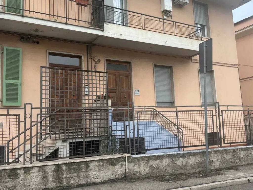 Appartamento a San benedetto del tronto in Via Luciano Manara, 18 - Foto 2