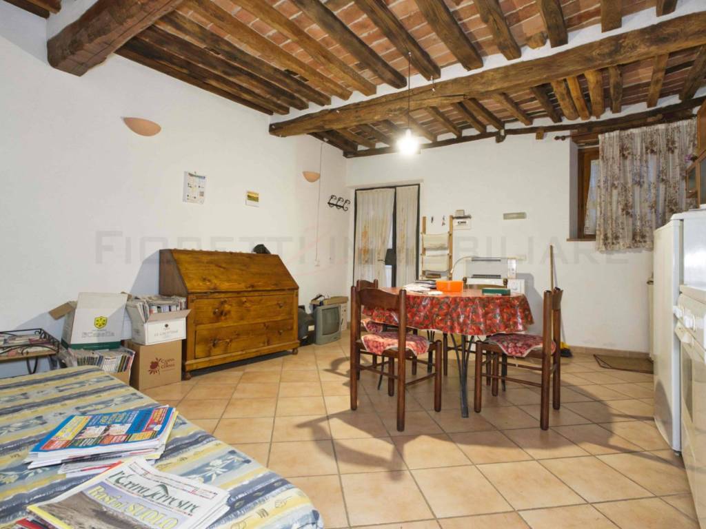 Appartamento a Campiglia marittima in Piazza del Mercato - Foto 3