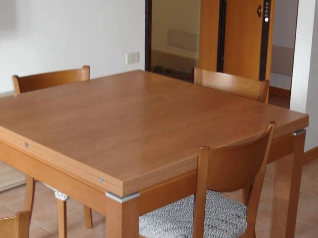 Appartamento a Maniago in Piazza Nicolò Da Maniago - Foto 5
