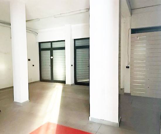 Box / garage a Gioia del colle in Strada Provinciale Gioia del Colle Putignano - Foto 4