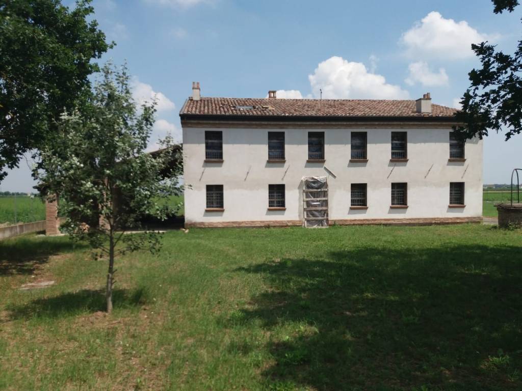 Rustico / casale a Bagnacavallo in Via Bidolone - Foto 2