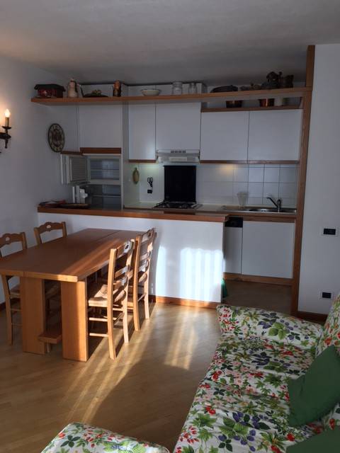 Appartamento a Madesimo in Via Giosuè Carducci, 44 - Foto 2