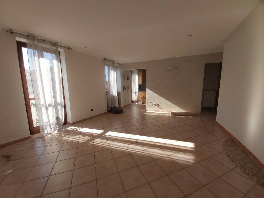 Appartamento a Chieri in Via Guglielmo Marconi, 3 - Foto 3