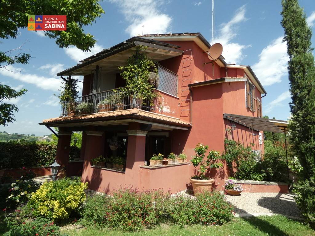 Villa a Magliano sabina in Vocabolo Chiorano - Foto 2
