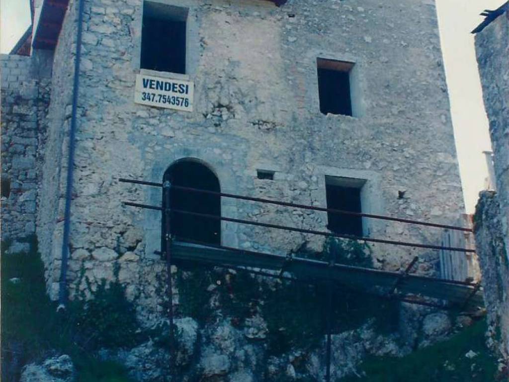 Rustico / casale a Borgorose in via VITTORIO EMANUELE - Foto 5