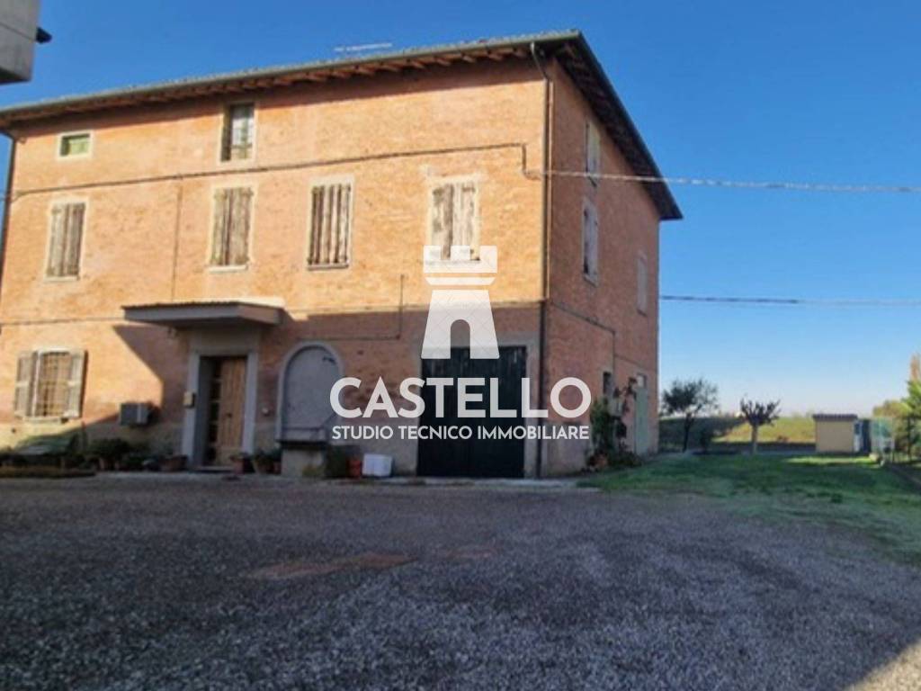Rustico / casale a Castelfranco emilia in Via per Recovato - Foto 5