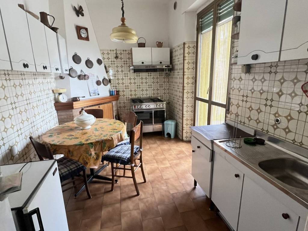 Appartamento a Falerone in Via giacomo leopardi - Foto 2
