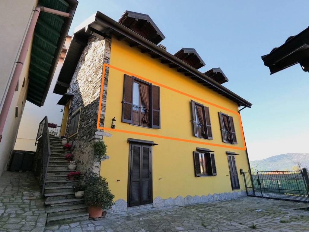 Appartamento a Arizzano in Corso Roma - Foto 2