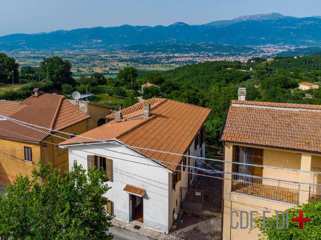 Villa a Rieti in Via Castagneto - Foto 3
