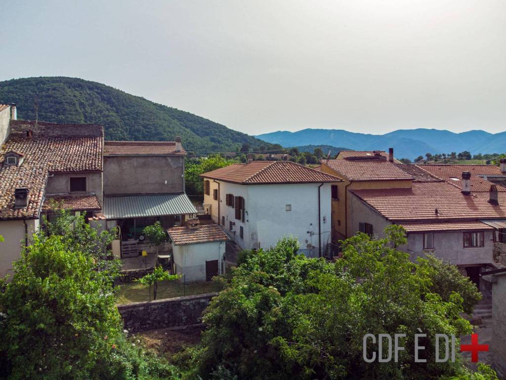 Villa a Rieti in Via Castagneto - Foto 4