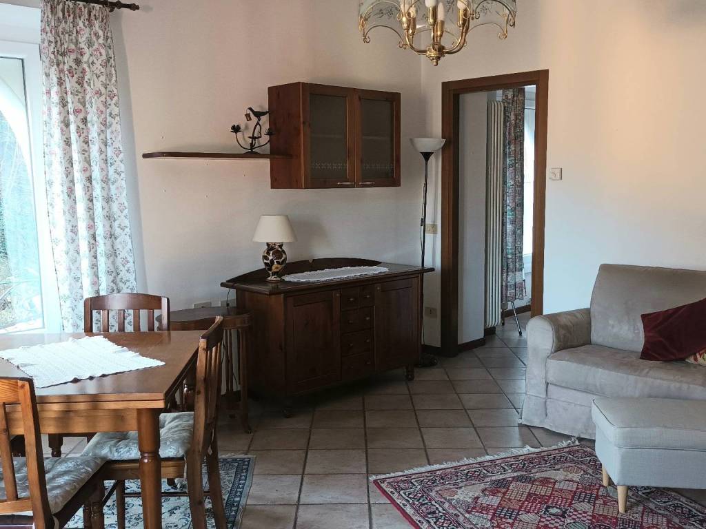 Appartamento a Como in Via Agostino dell'Orto, 5 - Foto 4