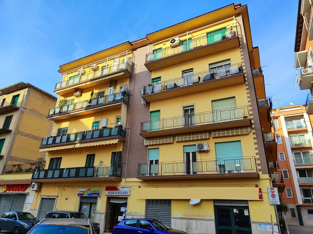 Appartamento a Benevento in Via Salvator Rosa - Foto 4