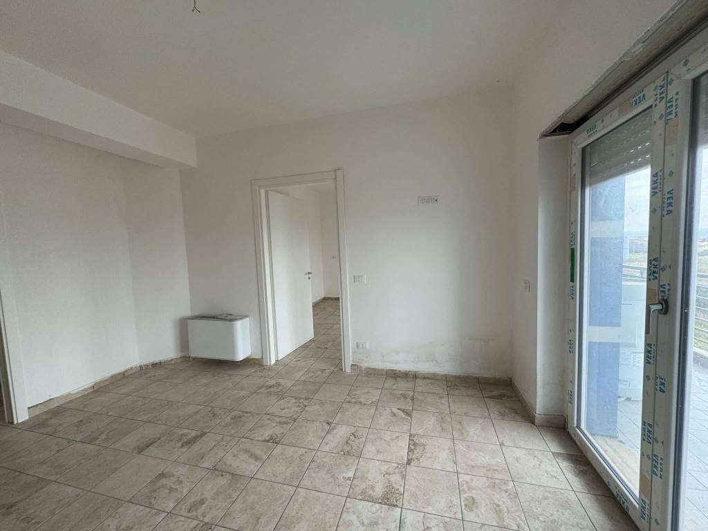 Appartamento a Lamezia terme in Via Isaac Newton - Foto 5