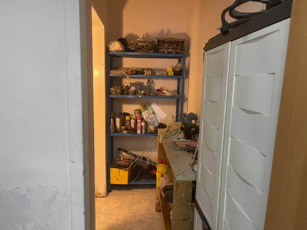 Box / garage a Brindisi in Via Arione, 53 - Foto 2