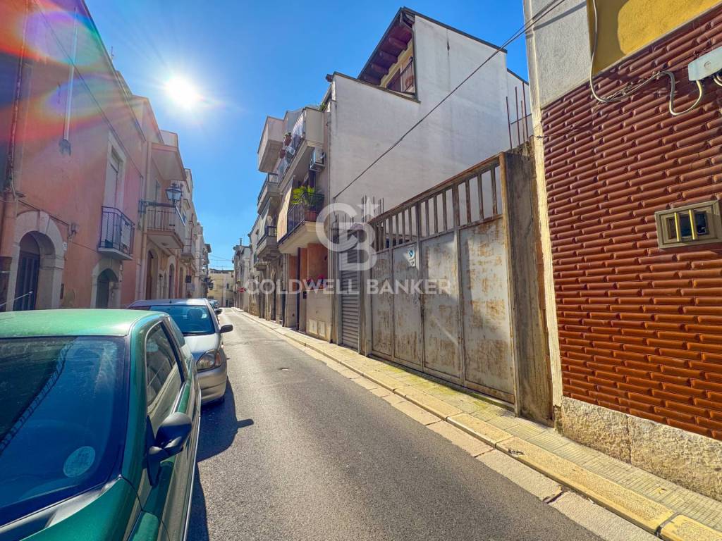 Terreno a Andria in Via Savonarola, 32 - Foto 2