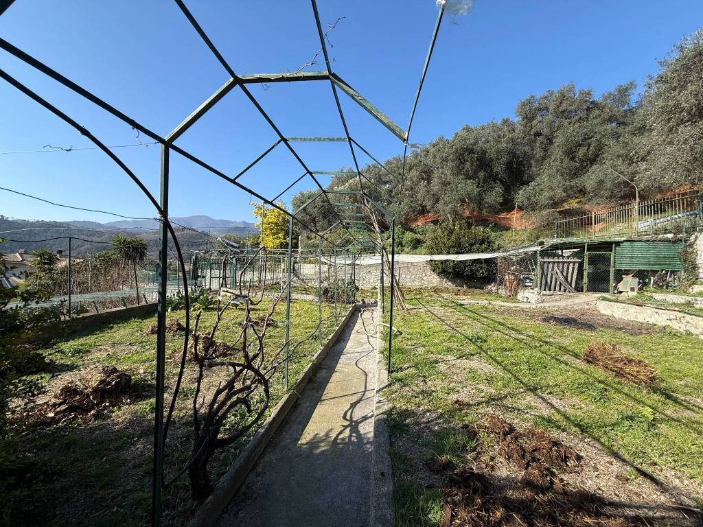 Appartamento a Tovo san giacomo in Via Crescia - Foto 2