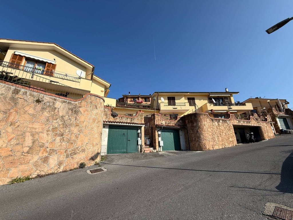Appartamento a Tovo san giacomo in Via Crescia - Foto 3