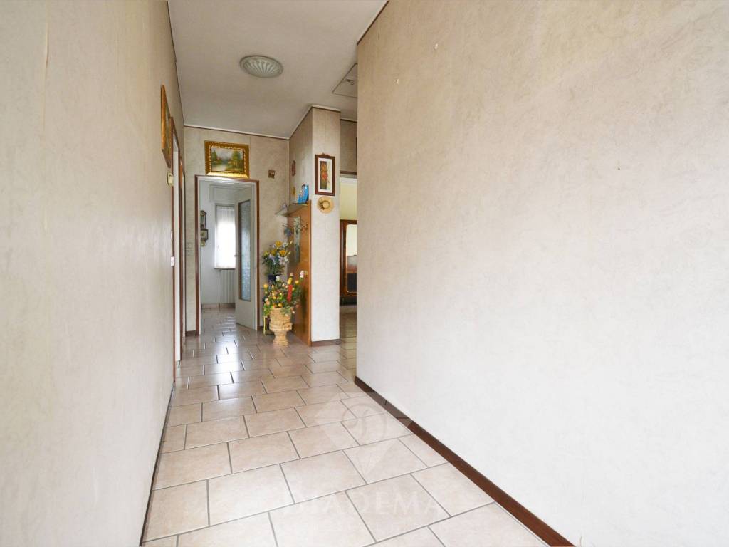 Villa a Castronno in Via Lombardia, 48 - Foto 5