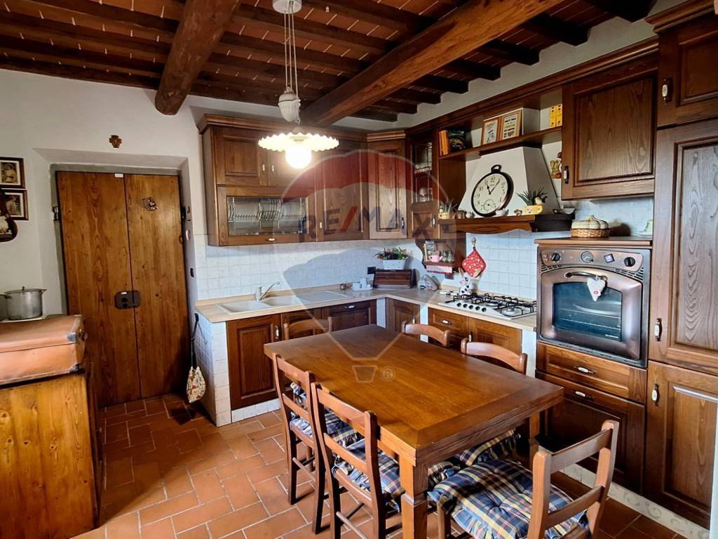 Casa indipendente a Loro ciuffenna - Foto 5