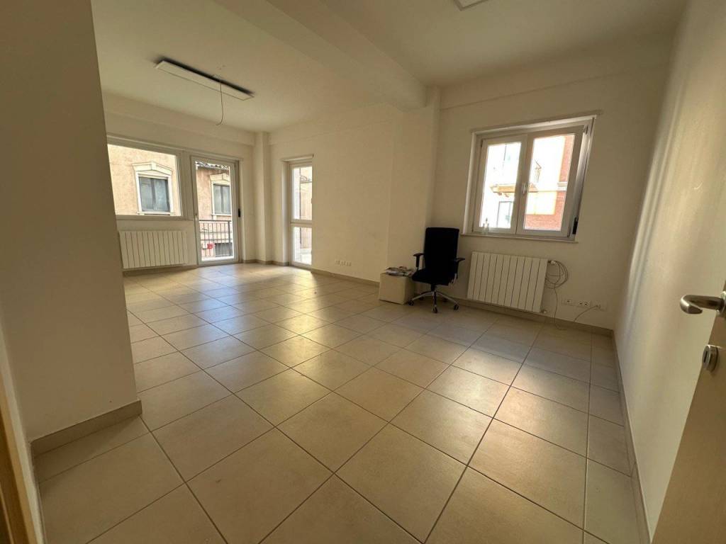 Immobile a L'aquila in Via Camponeschi, 5 - Foto 2