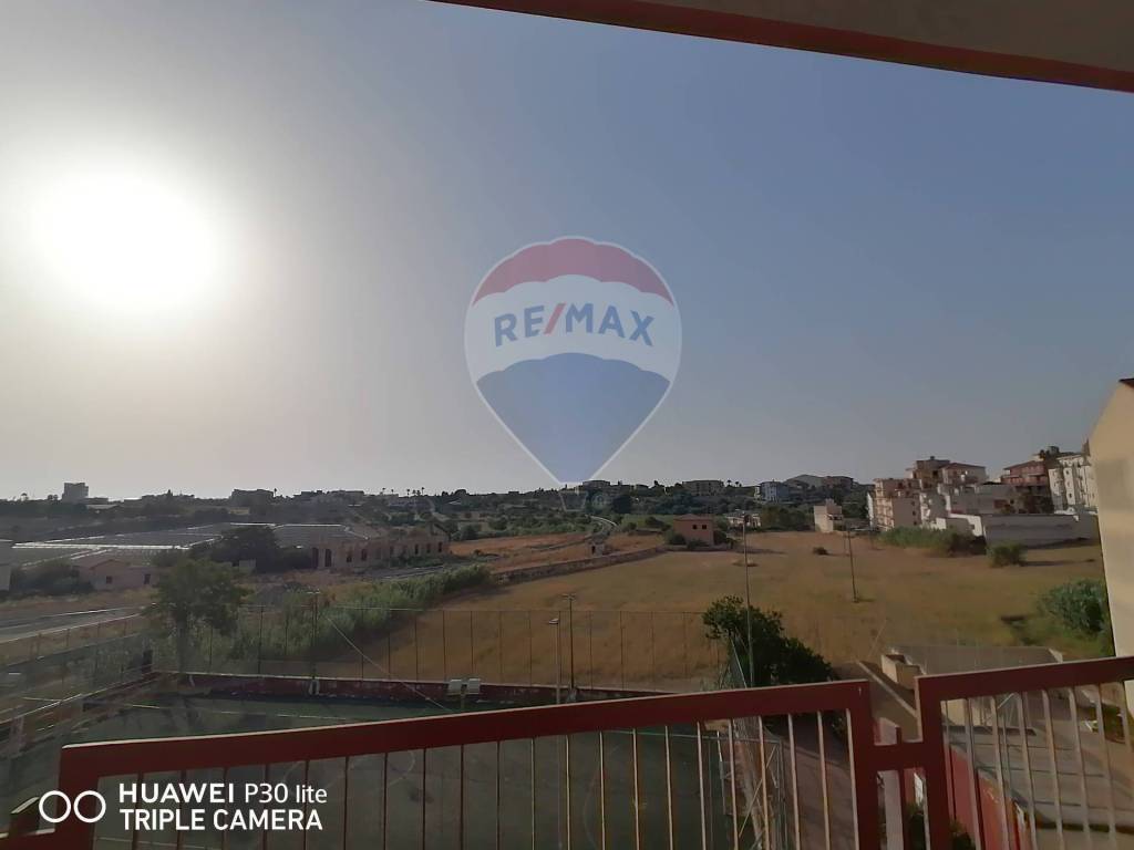 Appartamento a Comiso in via La Grange, 26 - Foto 4