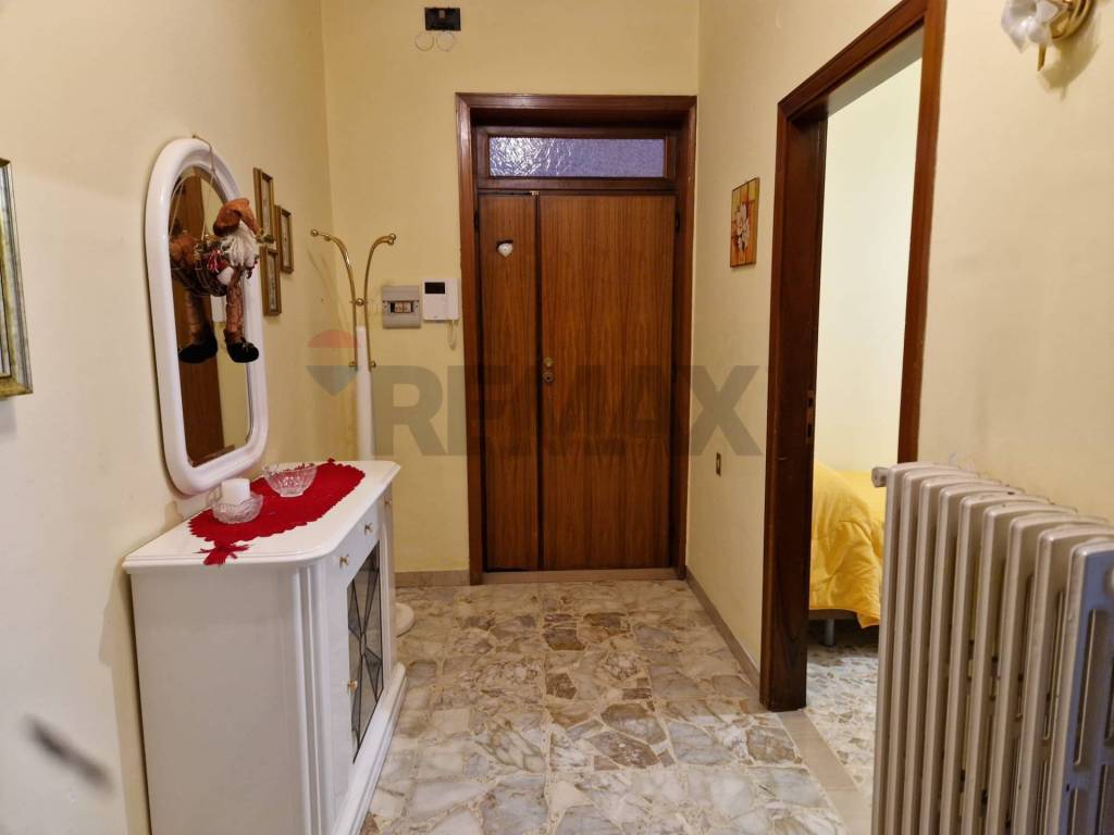 Appartamento a Loreto aprutino in Via Cappuccini, 111 - Foto 3