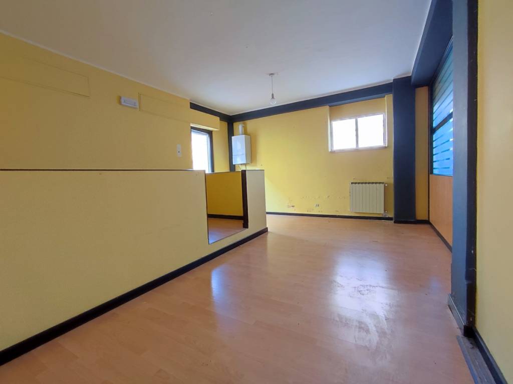 Immobile a L'aquila in Via Giosuè Carducci, 13 - Foto 2