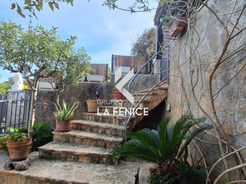 Villa a Fasano in viale Chiesetta dei Pietrangeli - Foto 5