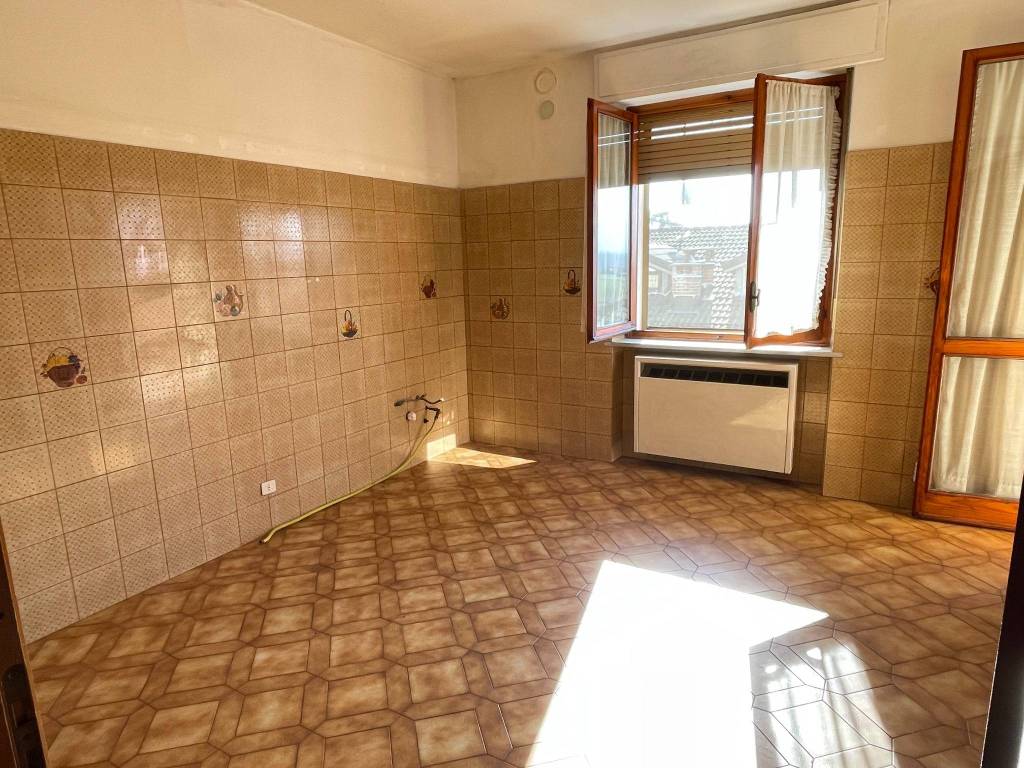 Appartamento a Magliano alpi in Via Langhe - Foto 4