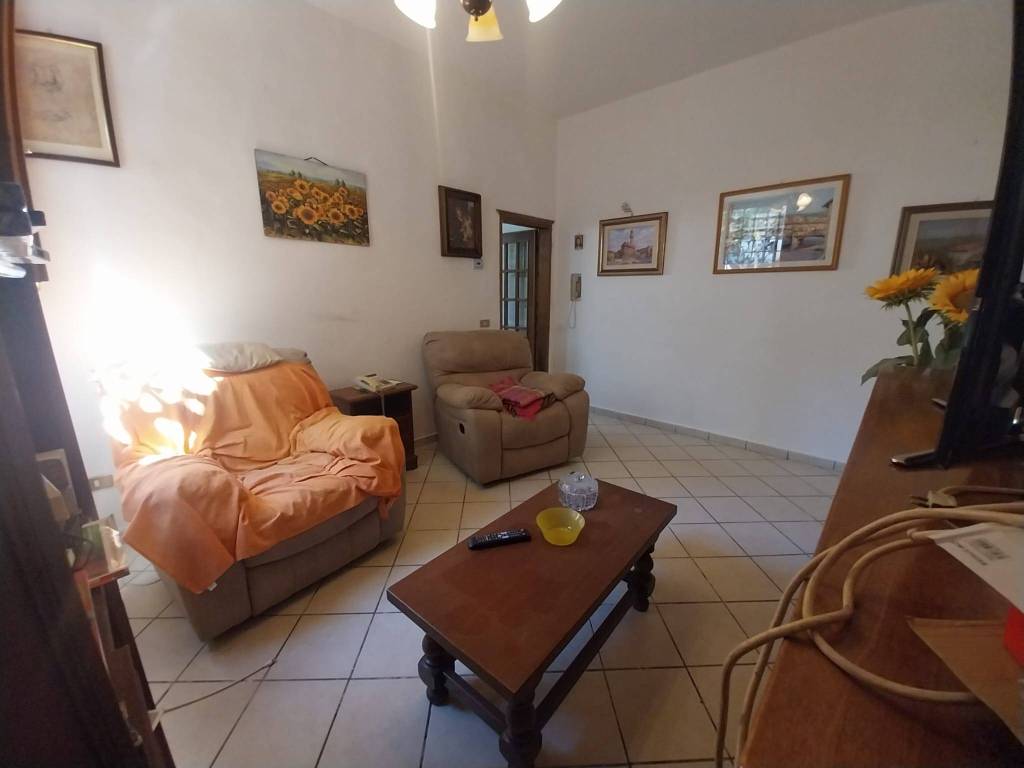 Casa indipendente a Prato in Via Valeria Crocini, 32 - Foto 2
