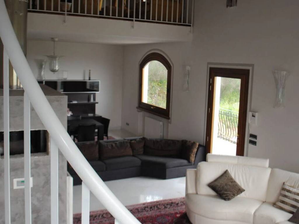 Villa a Pescia in Località Villa Chiari - Foto 4