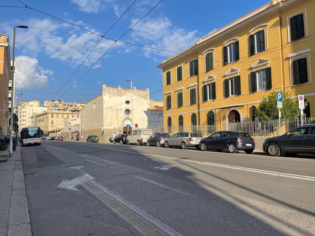 Immobile a Cagliari in Via San Benedetto - Foto 4