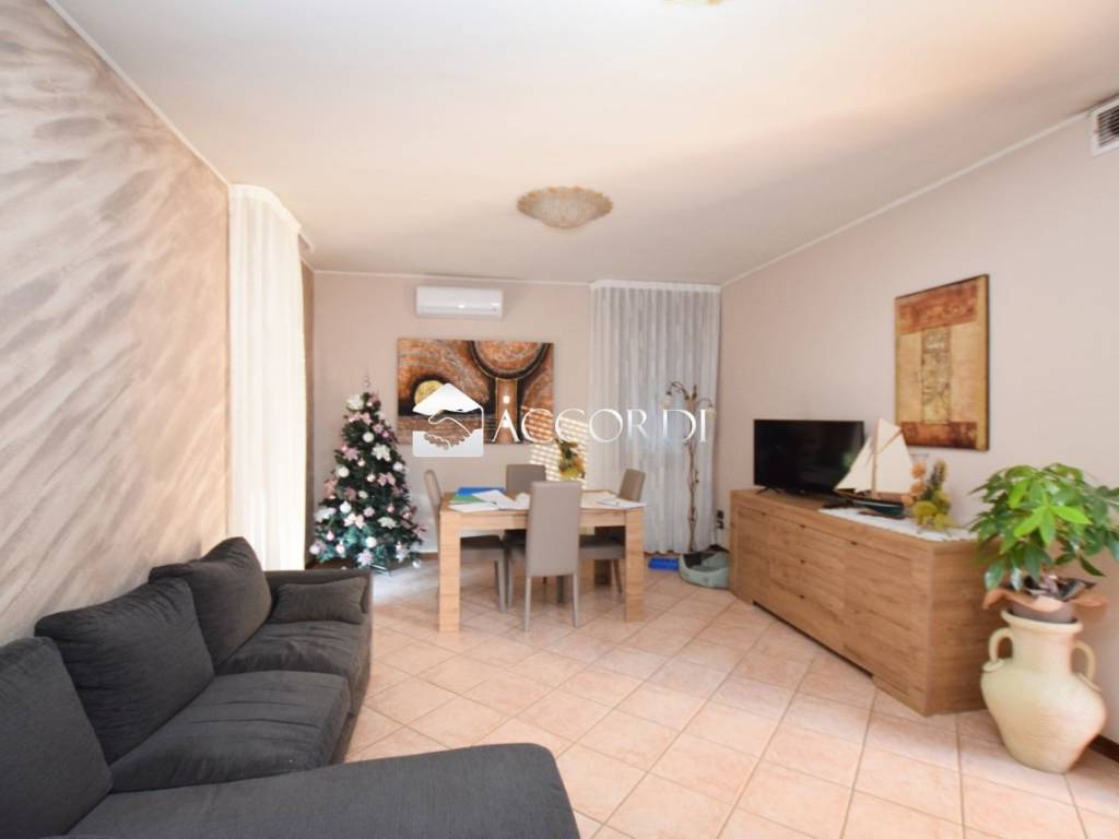 Villa a Vedelago in Via Alessandro Manzoni - Foto 3