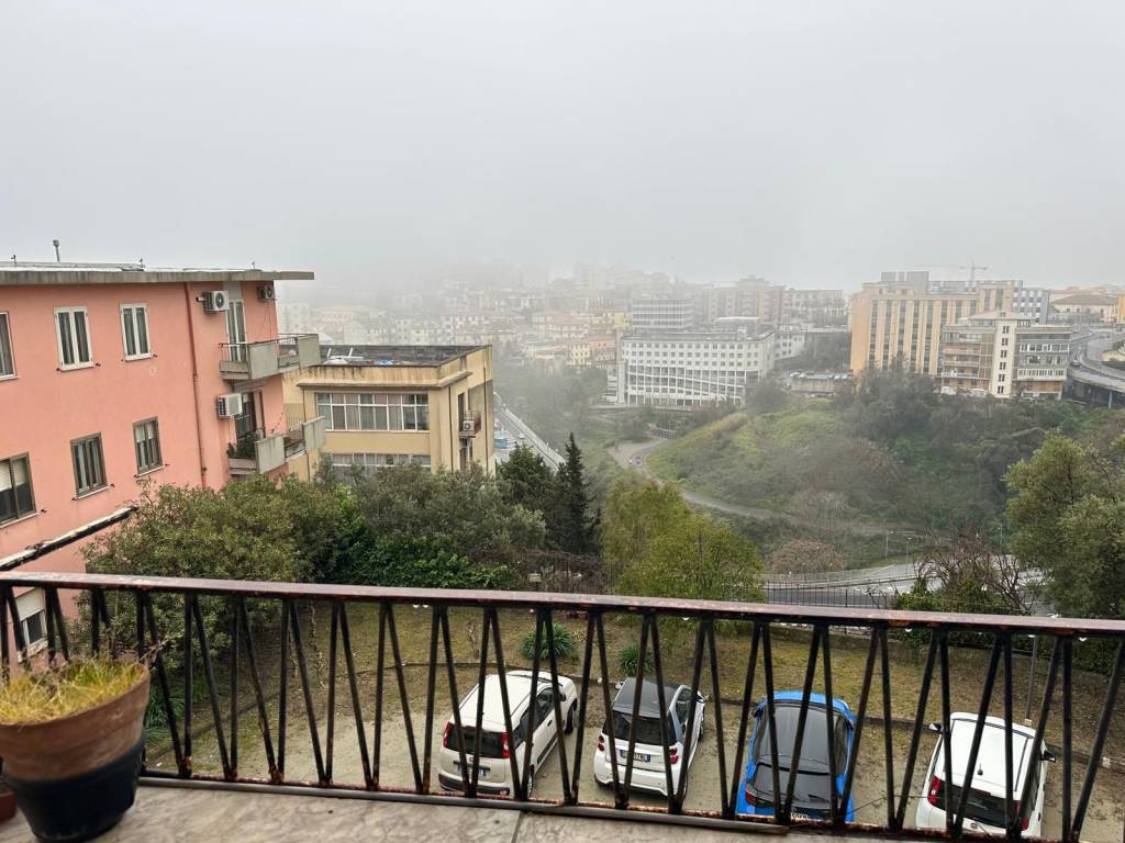Appartamento a Catanzaro in Via Eugenio de Riso - Foto 4