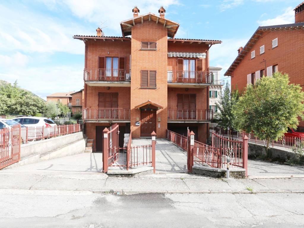 Appartamento a Gubbio in Via Bartolomeo Diaz - Foto 2